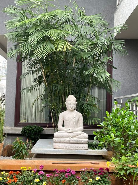 Buddha Placement in Garden 5 Outdoor Buddha Garden, Small Garden Under Stairs, Buddha Statue Decor, Buddha Garden Ideas, Buddha Statue Garden, Garden Ideas Backyard, Balinese Garden, Landscape Stairs, Terrace Garden Ideas