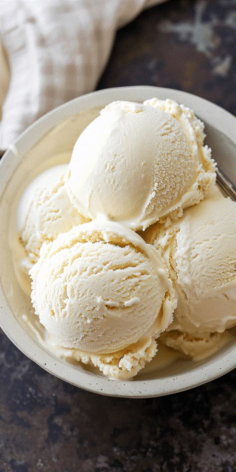 Classic Vanilla Ice Cream, Vanilla Ice Cream Recipes, Vanilla Ice Cream Homemade, Vanila Ice Cream, Home Made Ice Cream, Ice Cream Vanilla, Best Vanilla Ice Cream, Ice Cream Pictures, Vanilla Desserts