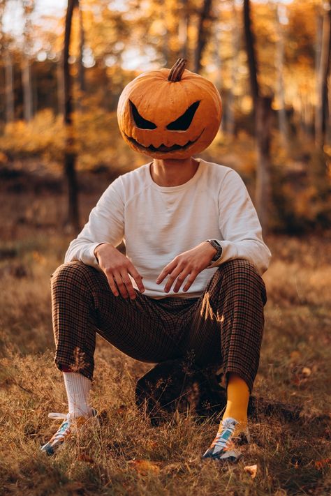 Pumpkin Head Reference, Pumpkin People Photoshoot, Wearable Pumpkin Head, Pumpkin People Costume, Pumpkin Head Cosplay, Pumpkin Man Costume, Punkin Head Pictures, Pumpkin Head Photography, Pumpkin Head Design