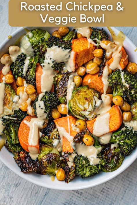 Roasted Chickpea, Seasoned Veggies, Buddha Bowls, Veggie Bowl, Chickpea Recipes, No Calorie Foods, Roasted Chickpeas, Sheet Pan Recipes, Vegetarian Meals