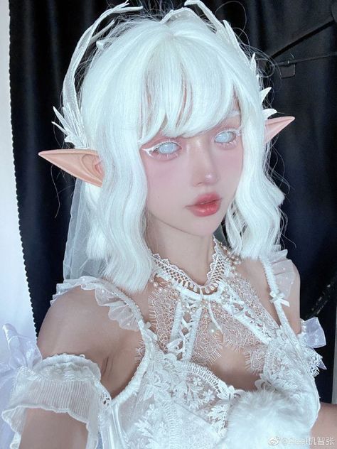 Angel Makeup, Elf Cosplay, Angel Costume, Ethereal Makeup, Elf Costume, Female Character Inspiration, Elf Makeup, Angel Aesthetic, White Eyes