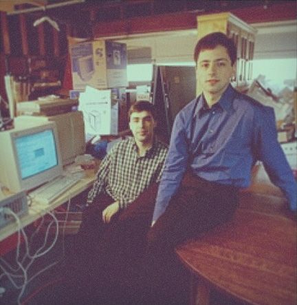 The Life at Google Channel shared on Google+ a picture of Google's co-founders, Larry Page and Sergey Brin in their first office, Susan Wojcicki's garage back in 1999. Now they look much older with a Startup Office Design, Pc Code, Sergey Brin, Google Company, Sundar Pichai, Burning Men, Larry Page, Baby News, Make Millions