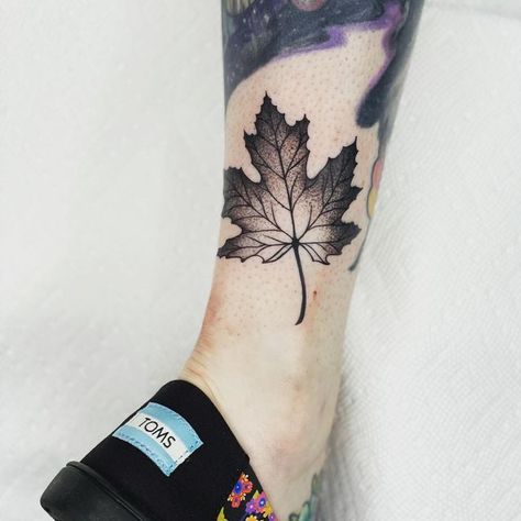 Maple Leaf Tattoo Black And White, Red Maple Tree Tattoo, Canadian Leaf Tattoo, Upper Peninsula Michigan Tattoo, Red Maple Leaf Tattoo, Sycamore Leaf Tattoo, Canadian Tattoo For Women, Maple Leaf Tattoo Canadian, Maple Tree Tattoo