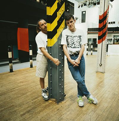 Credit: Kevin Cummins/Getty Images Peter Hook and Stephen Morris of New Order at the Hacienda club in Manchester, circa 1985 Gillian Gilbert, Stephen Morris, Peter Hook, History Of Dance, Manchester Travel, The Hacienda, Factory Records, Ian Curtis, Happy Mondays