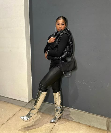 Silver Boots Outfit Baddie, Silver Metallic Boots Outfit Black Women, Gianni Bini Boots Outfit, Silver Knee High Boots Outfit, Silver Boots Outfit Street Style, Silver Metallic Boots Outfit, Silver Boots Outfit Black Women, Outfit With Silver Boots, Gold Boots Outfit