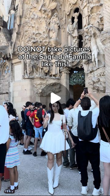 Outfit For Barcelona, Outfit In Spain, Sagrada Familia Photo Ideas, Barcelona Outfit Ideas, Barcelona Summer Outfits, Barcelona Photo Ideas, Barcelona Outfits Summer, Barcelona Photoshoot, Barcelona Outfits