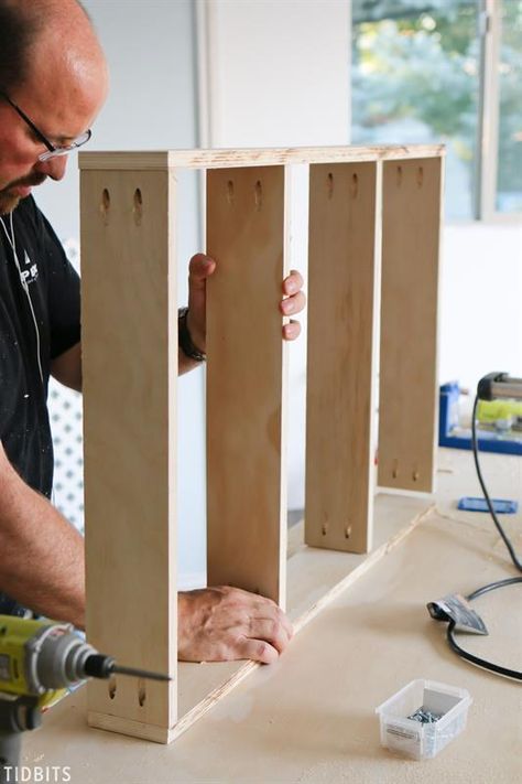 Diy Wall Cabinet, Storage Shelves Diy, Garage Cabinets Diy, Garage Bike Storage, Garage Wall Cabinets, Build Your Own Garage, Workroom Ideas, Build Garage, Garage Organization Shelves