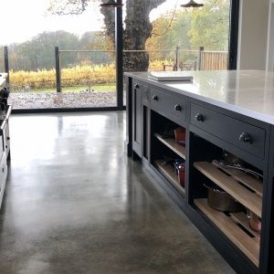 Concrete Floor Kitchen, Polished Concrete Kitchen, Concrete Kitchen Floor, Concrete Floors Living Room, Concrete Floors In House, Polished Concrete Floor, Stained Floors, Concrete Countertops Kitchen Diy, Concrete Countertops Bathroom