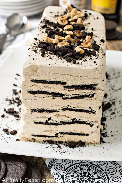 Our Coffee Icebox Cake infuses coffee flavor into a classic no-bake dessert made with chocolate wafers and whipped cream. Perfect for end-of-summer dinner parties. Coffee Ice Cream Cake, Ice Box Cakes, Ice Box Cake, Icebox Cakes, Icebox Cake Recipes, Box Cakes, Chilled Desserts, Family Feast, Icebox Cake