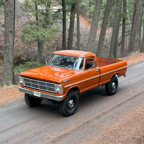 Lifted Ford Truck, Ford Highboy, Ford Pick Up, Morning Drive, Vintage Pickup Trucks, Pick Up Truck, Old Ford Trucks, Classic Ford Trucks, Auto Retro