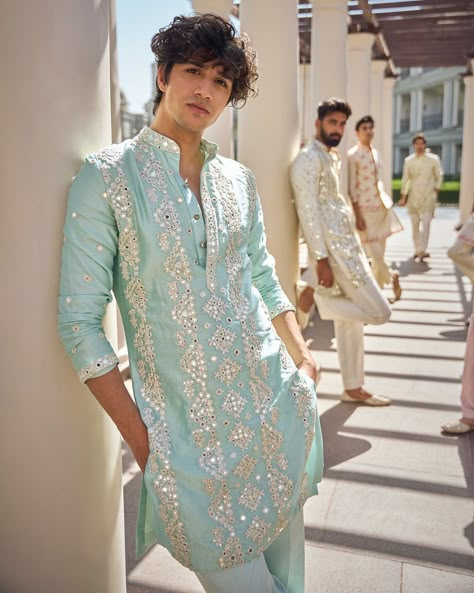 Yellow Kurta Design For Men, Mehendi Outfits Groom, Indian Wedding Male Outfits, Sangeet Outfit Men, Diwali Outfits Men, Engagement Outfits Men, Sangeet Outfit For Men, Men Wedding Dresses, Kurta Designs Men's