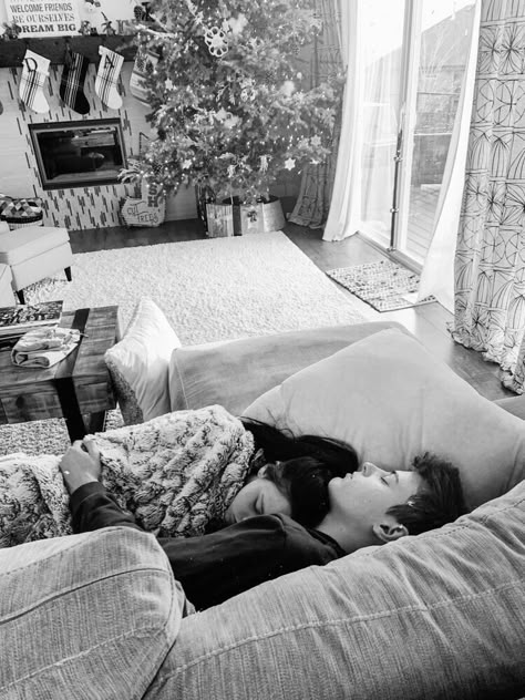 g o a l s ~ couple sleeping on couch Couch Cuddle Aesthetic, Couples Asleep, Cute Couple Sleeping, Christmas Couple Pictures, Teenage Couples, Couple Sleeping, Open When Letters, Dream Relationship, Cute Couples Cuddling