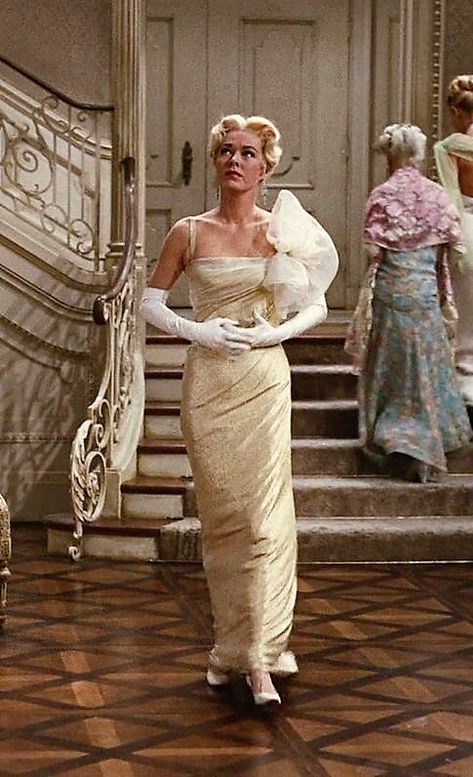 Georg Von Trapp, Sound Of Music Costumes, Sound Of Music Tour, Movie Dresses, Sound Of Music Movie, Eleanor Parker, Helen Rose, The Hills Are Alive, Christopher Plummer