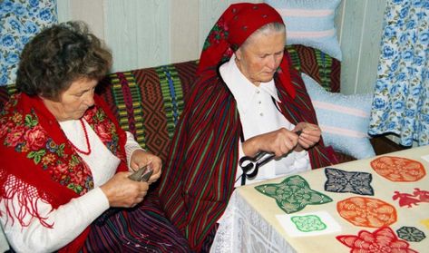 Polish Culture Aesthetic, Polish Symbols, Polish Traditional Costume, Polish Core, Polish Embroidery, Slavic Art, Poland Culture, Polish Folklore, Polish Clothing