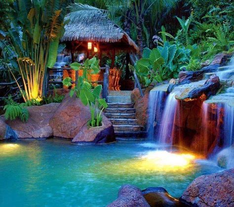 What a Beautiful & Exotic place Costa Rica Resorts, Costa Rica Vacation, Volcano National Park, Dream Pools, Spring Resort, Cool Pools, Dream Destinations, Vacation Destinations, Resort Spa