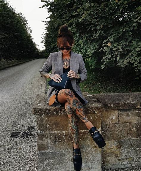 Slip Dress Blazer, Rocker Chic Style, Balenciaga Sunglasses, Tattoed Women, Dress Blazer, Fashion Fail, Tattoo Life, Edgy Outfits, Dark Fashion