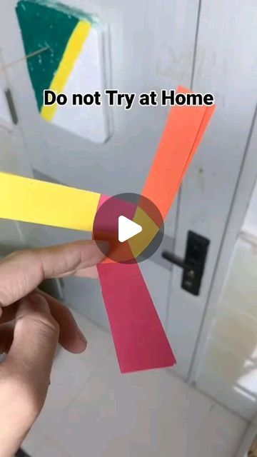 The creative crafter on Instagram: "Amazing kids craft idea ✨
.......
#viralreels#trending#craft#craftcreation#craftfun#craftidea#craftlover#kids#kidsactivities#kidscrafts#kidscraftideas#PaperCraftingIdeas#PaperCraftingFun#papercrafting#PaperCraftInspiration#usa#usaviews#usaexplore" Cute Things To Craft With Paper, Paper Crafts For Kids Easy Step By Step, Paper Crafts Diy Kids Simple Easy, Card Board Crafts Diy Ideas, Things To Make Out Of Paper Easy, Simple Crafts For Kids Easy, Craft Ideas For Boys, Art Craft Kids, Kids Craft Work