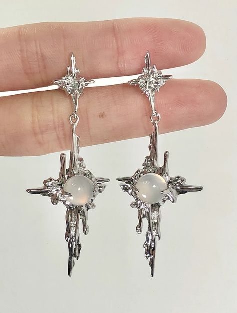 Earrings Y2k, Ethereal Jewelry, Long Tassel Earrings, Pattern Ring, Slime Asmr, Dope Jewelry, Funky Jewelry, Jewelry Lookbook, Star Design