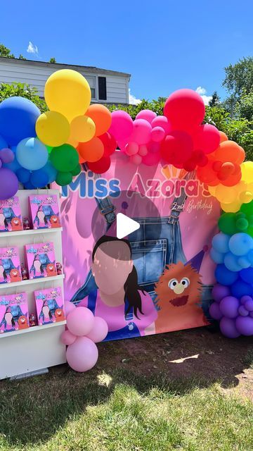 Portia Nicole Creation, LLC | Portia Tubbs on Instagram: "Celebrating Our Little, Miss Azora for her second birthday @msrachelforlittles style! I wanted to do a party that catered to toddlers so I incorporated everything my daughter loves. She loves music, bubbles and all things hands on. I based my color scheme on one of her favorite Ms. Rachel songs “I love a rainbow” and decided to do rainbow colors. My daughter has learned so much from Ms. Rachel and I just had to make this her theme for her birthday because we absolutely love Ms. Rachel! All decor was created by myself and I planned and styled it myself as well. Please make sure you’re following my event planning page @portiaplannedmyparty to see more creative parties and to get more details of this event. 🌈 ☀️ ❤️ 🎶  Cake by @cakeni Meeka Birthday Party, Ms Rachel Cake Ideas, Miss Rachel Cake Ideas, Ms Rachel Birthday Party Decorations, Ms Rachel Themed Birthday Party, Ms Rachel Birthday Cake, Mrs Rachel Birthday Party, Miss Rachel Birthday Party, Ms Rachel Cake