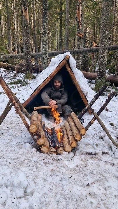 This self feeding fire will keep you warm throughout the night #shorts #bushcraft #survivalskills Self Feeding Fire, Night Shorts, Pioneer Camp, Survival Skills Emergency Preparedness, Survival Fire, Off Grid Survival, Bushcraft Skills, Apocalypse Aesthetic, Camping Hacks Diy