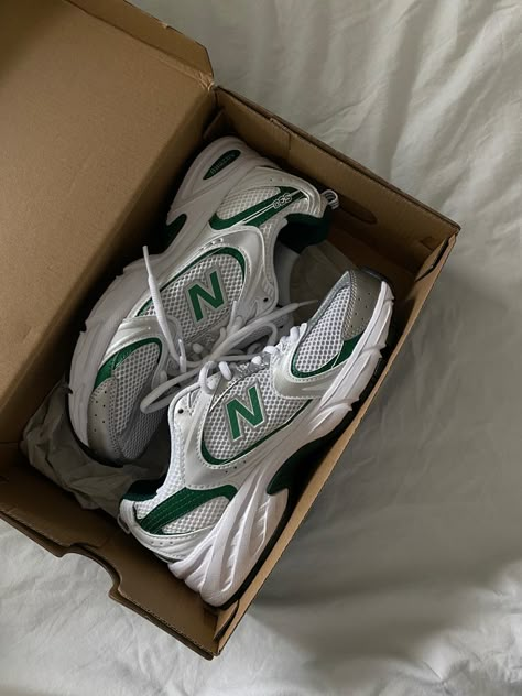 Green Mood Board, Green New Balance, Trend Sneakers, New Balance Trainers, New Balance Outfit, Dr Shoes, Fitness Activewear, Mens Trail Running Shoes, All Nike Shoes