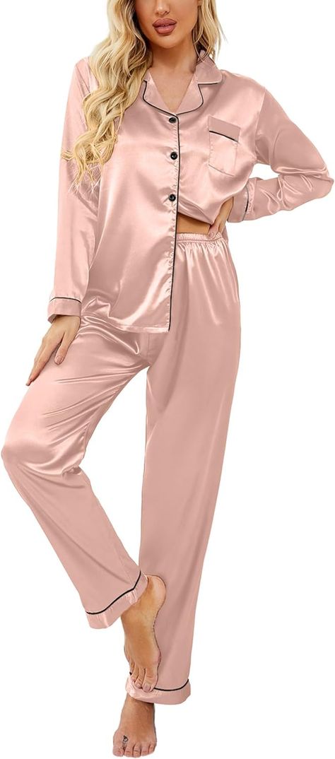 Pleated Culottes, Nyane Lebajoa, Silk Pjs, Clothes For Women Over 50, Cute Pjs, Casual Chic Outfits, Pullover Mode, Silk Pajama, Silk Pajama Set