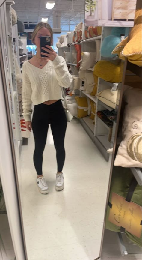 Casual Outfit Aesthetic, Platform Outfit, Nike Blazers Outfit, Amazon List, Basic Girl Outfit, Simple Outfits For School, Cute Outfits With Leggings, Cute Lazy Day Outfits, Casual School Outfits