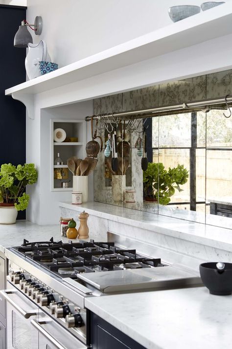 Timeless kitchen backsplash