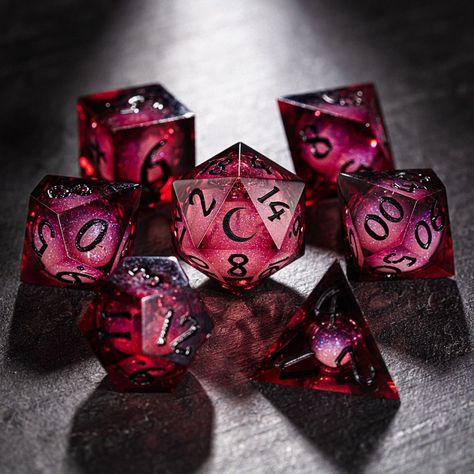 D D Dice, Dice Organization, Dnd Aesthetic Dice, D&d Dice, D And D Characters, Dnd Wedding, Cool Dnd Dice, Dice Ideas, Cool Dice