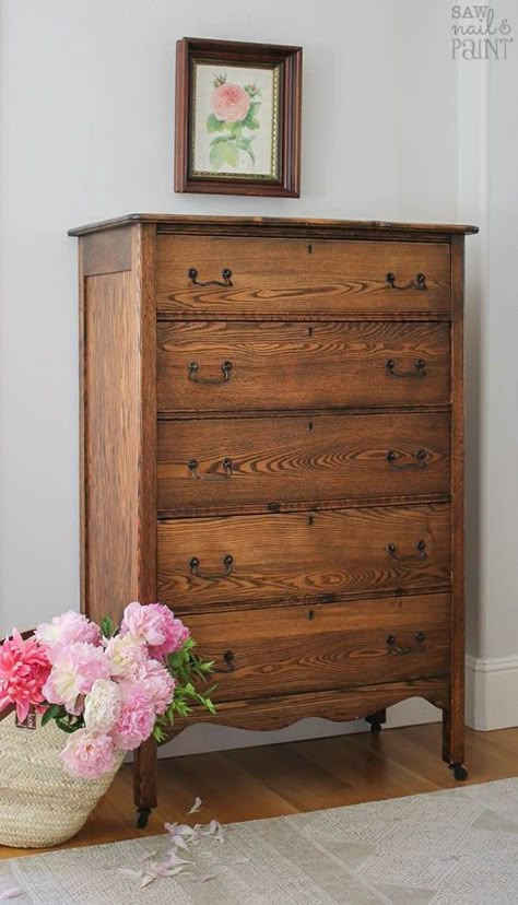 Antique Oak Chest of Drawers “As Found” Oak Bedroom Furniture, Oak Chest Of Drawers, Antique Bedroom, Oak Bedroom, Antique Decor, Oak Furniture, Rustic Bedroom, Decoration Inspiration, Hard Wood