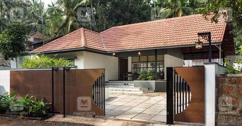 Eco Friendly House Plans, Kerala Homes, Kerala Traditional House, Home Designs Exterior, Kerala Home, Kerala House, Indian Home Design, Kerala Houses, Kerala House Design