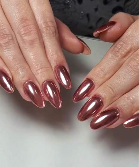 Chrome Rose Gold Nails, Gold Nails French, Copper Nails Designs, Rose Gold Nails Acrylic, Gold Chrome Nails, Copper Nails, Pink Chrome Nails, Maroon Nails, Chrome Nails Designs