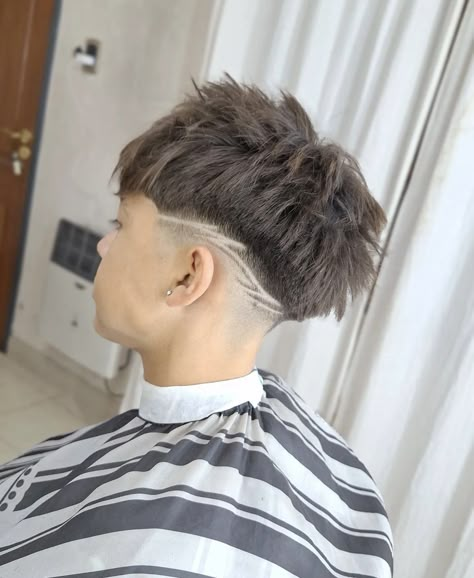 Low Drop Fade With Design, Mid Fade Designs, Low Drop Fade Design, Mid Drop Fade With Design, Drop Fade Design, Low Fade Corto, Fade Haircut With Design, Low Fade Design, Types Of Taper Fades