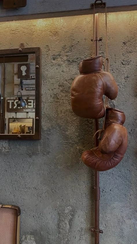 Boxing Aesthetic Vintage, Men Moodboard Aesthetic, Boxing Vision Board, Gym Brown Aesthetic, Boxing Club Aesthetic, Vintage Boxing Aesthetic, Boxing Asethic, Retro Gym Aesthetic, Brown Retro Aesthetic