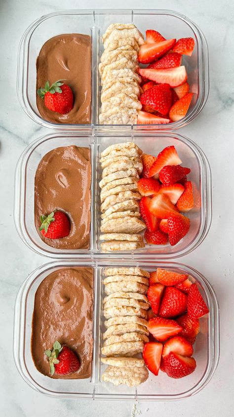 Chocolate Protein Pudding, Healthy Lunch Snacks, Meal Prep Snacks, Protein Lunch, Snack Prep, Healthy High Protein Meals, Protein Pudding, Healthy Lunch Meal Prep, Easy Healthy Meal Prep