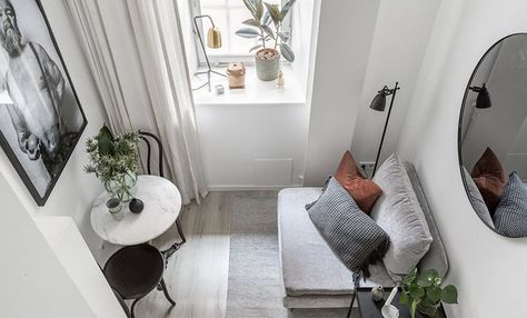 Small living is taken to a stylish extreme in 100-square-foot Stockholm apartment - Curbedclockmenumore-arrownoyes : Wowza Small Living Room Design Ideas, Stockholm Apartment, Studio Apartment Living, Micro Apartment, Small Living Room Design, Small Studio Apartment, Tiny Apartments, Living Room Design Ideas, Sleeping Loft