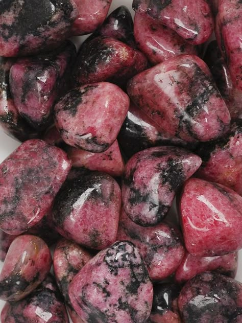 Pretty Rocks Stones, Crystal Rhodonite, Crystal Vibes, Crystal Aesthetic, Pretty Rocks, Cool Rocks, Rocks Crystals, The Heart Chakra, Minerals And Gemstones