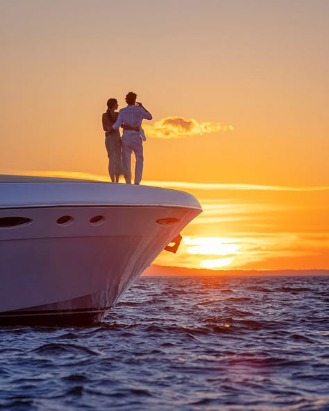 Relationship Vision Board, Yatch Boat, Yacht Wedding, Yacht Life, Dream Date, Luxury Lifestyle Dreams, Future Lifestyle, Dream Lifestyle, Old Money Aesthetic