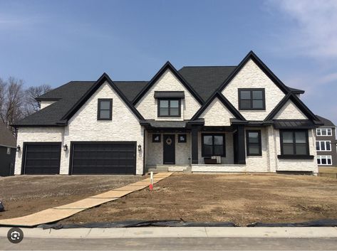 Black Trim House, White House With Black Trim, House With Black Trim, Grey Brick Houses, Grey Exterior House Colors, White Exterior Houses, House Trim, Brick Exterior House, Casa Exterior