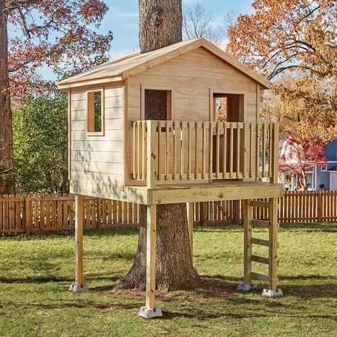 Tree House Easy To Build, Tree Stump Tree House Ideas, Diy Simple Tree House, How To Build Tree House, Diy Playground Treehouse, Tree House Plans Diy, Build A Tree House Diy, Free Treehouse Plans Easy Diy, Simple Diy Treehouse