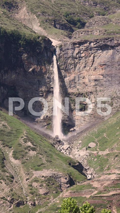 4K Shot Of Majestic Sissu Waterfall In Lahaul Valley In Himachal Pradesh, India Himachal Pradesh, Stock Video, Stock Footage, Surfing, India