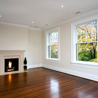 Antique White Walls, Medium Wood Floors, White Wood Stain, Tan Walls, Wood Floor Design, Living Room Wood Floor, Off White Walls, Cream Walls, Design Salon