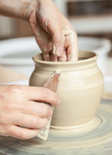 Wheel Thrown Pottery Ideas, Thrown Pottery Ideas, Beginners Pottery, The Potter's Hand, Pottery Tutorials, Types Of Fire, Surreal Landscape, Beginner Pottery, Organic Ceramics