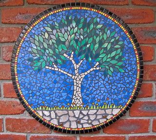 Rachael Sheppard - Mosaic Tree | Mosaic Tree Mural I made fo… | Flickr Tree Of Life Mosaic, Mosaic Trees, Mosaic Tree, Tree Mosaic, Mosaic Stepping Stones, Mosaic Garden Art, Tree Mural, Mosaic Art Projects, Mosaic Tile Art