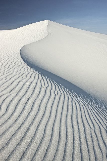 White Sands National Monument - so happy that I made it here on my road trip to the west coast. I'd go back in a heartbeat. White Sands National Monument, Have Inspiration, Land Of Enchantment, Sand Dunes, National Monuments, White Sand, Grog, The Desert, New Hampshire