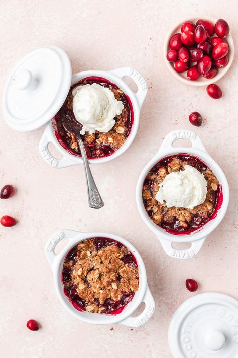 This cranberry crisp is made with leftover cranberry sauce and topped with a pecan oat crumble for a super easy dessert! Serve with vanilla ice cream or whipped cream! Cranberry Treats, Gluten Free Crisps, Cranberry Crisp, Super Easy Dessert, Super Easy Desserts, Dairy Free Cream Cheese, Leftover Cranberry Sauce, Cranberry Sauce Recipe, Oat Crumble