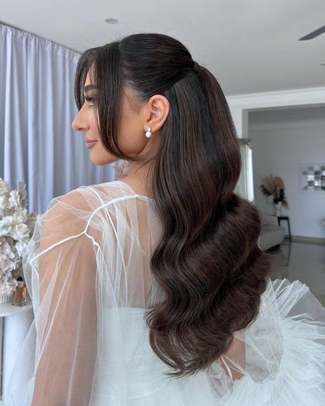 RACHELLE ROSE HAIR on Instagram: "Some half up Inspo for your next event ✨  Which one would you wear? 🤍  #halfuphalfdownhairstyle #eventhair #stylist #sydneyhairstylist #weddinghairstyles #brides #bridesmaidshair" Wedding Hair Ideas Half Up Half Down, Bangs Half Up Half Down Wedding, Half Pinned Back Hair Side, Bridal Hair Down Middle Part Behind Ears, Half Down Bridesmaid Hair, Simple Wedding Hairstyles For Long Hair Down, Half Up Half Down Face Framing, Half Ip Half Down Hair, Bridal Hairstyles Round Face