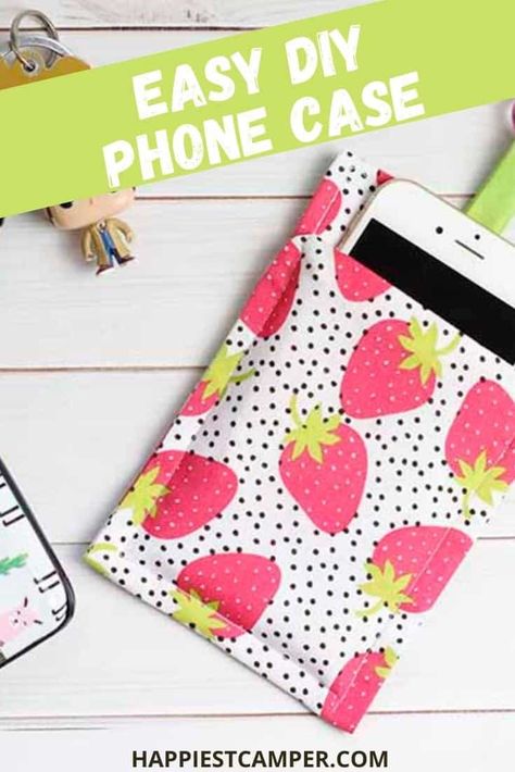 Cell Phone Cases Diy Sewing, How To Make A Cell Phone Pouch, Fabric Cell Phone Holder Free Pattern, Phone Carrier Diy, Fabric Cell Phone Holder Diy, Fabric Phone Holder, Diy Phone Purse Sewing Projects, Phone Case Sewing Pattern, Cellphone Case Design Diy