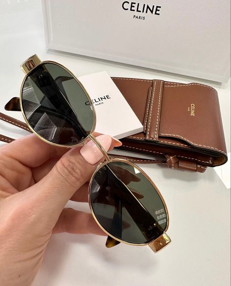 Sunglasses Women Celine, Luxury Things Aesthetic, Celine Metal Sunglasses, Fall Sunglasses 2023, Celine Triomphe Sunglasses Metal, Celine Triumph Sunglasses, Celine Glasses Sunglasses, Designer Sunglasses Aesthetic, Celine Sunglasses Outfit