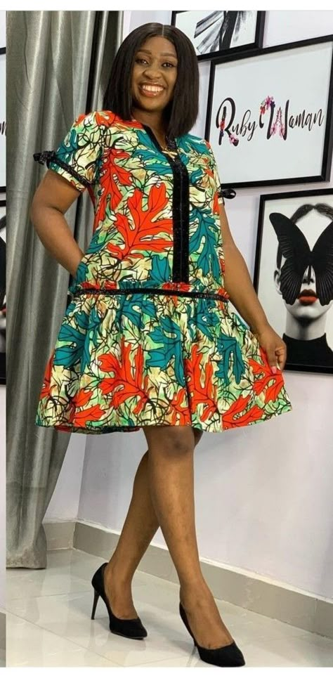 Pin by Nadine BERNARD on robes in 2022 | African clothing styles, Fitted dress pattern, African fashion dresses Fitted Dress Pattern, Traditional African Clothing, African Print Dress Ankara, Short African Dresses, Short Dress Styles, African Wear Dresses, African Fashion Traditional, African Fashion Ankara, African Fashion Modern